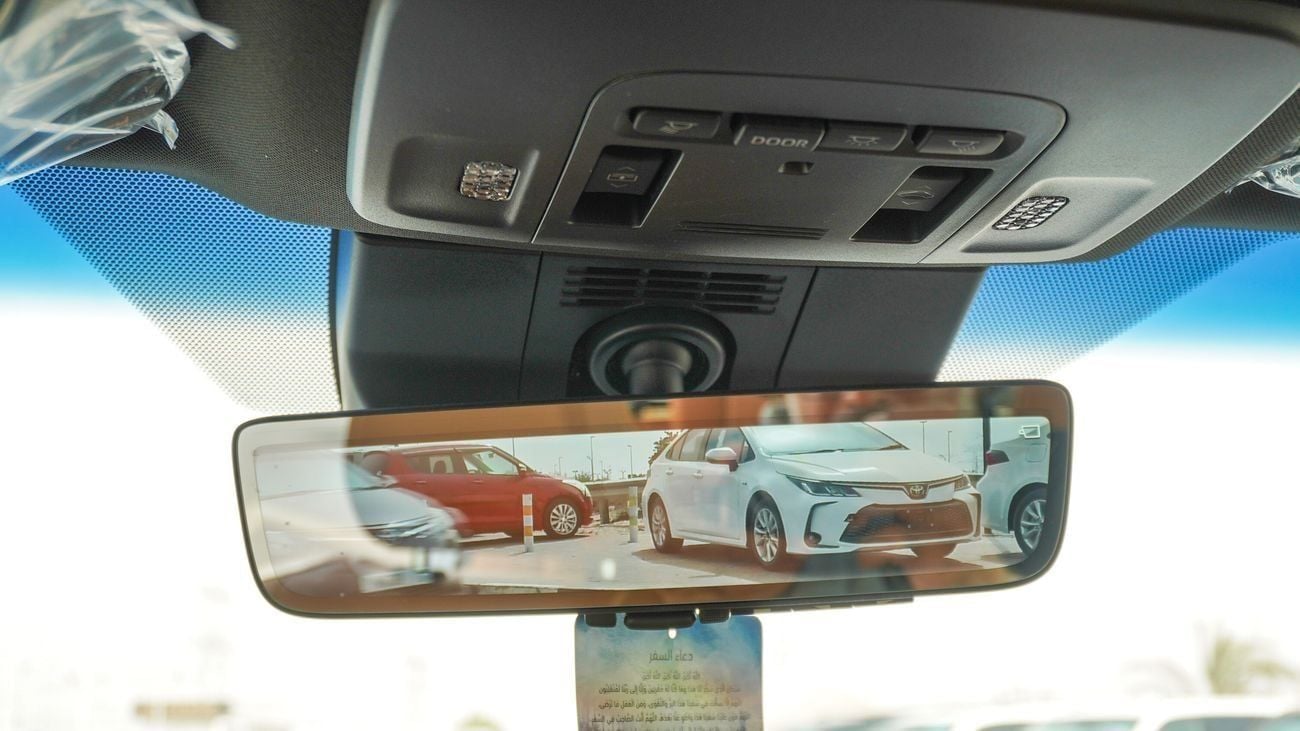 تويوتا كامري Lumiere 2.5L HEV Hybrid