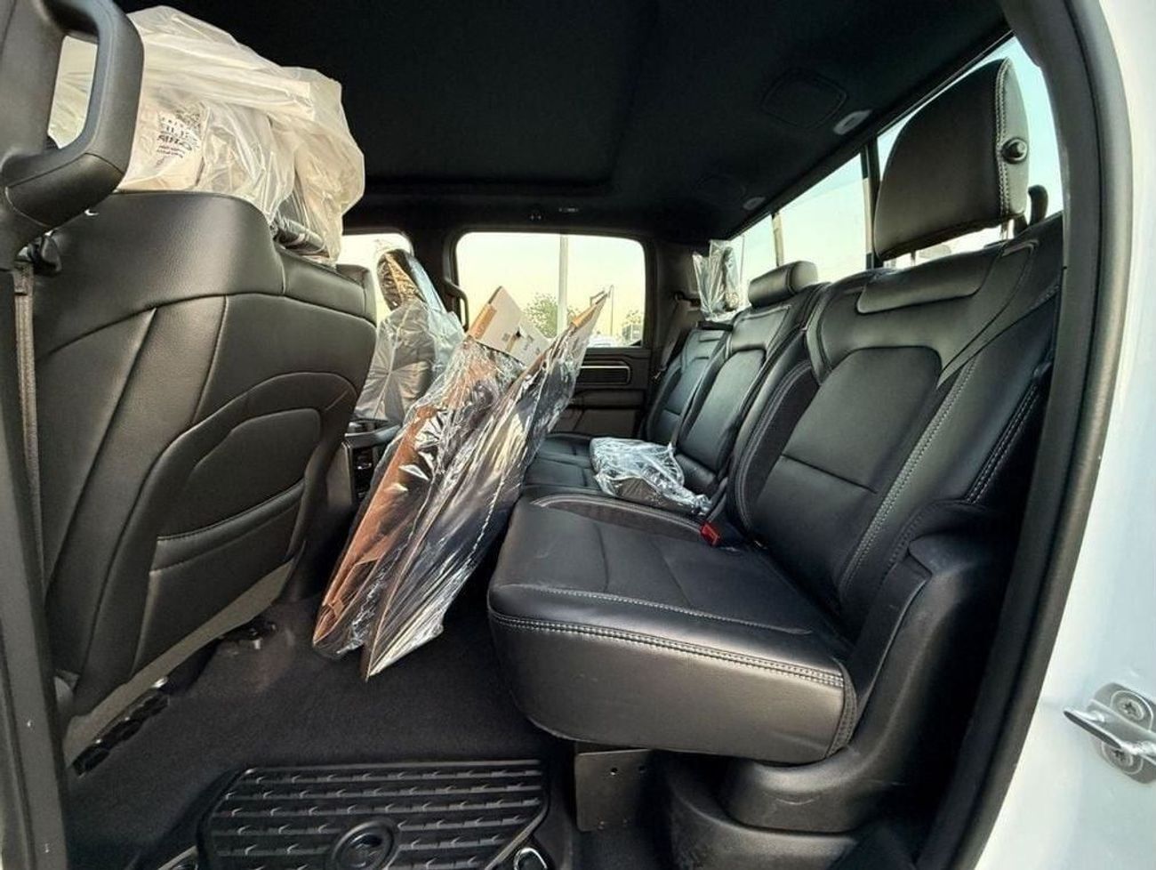 RAM 1500 EXPORT PRICE - REBEL GT TWIN TURBO (with air suspension)