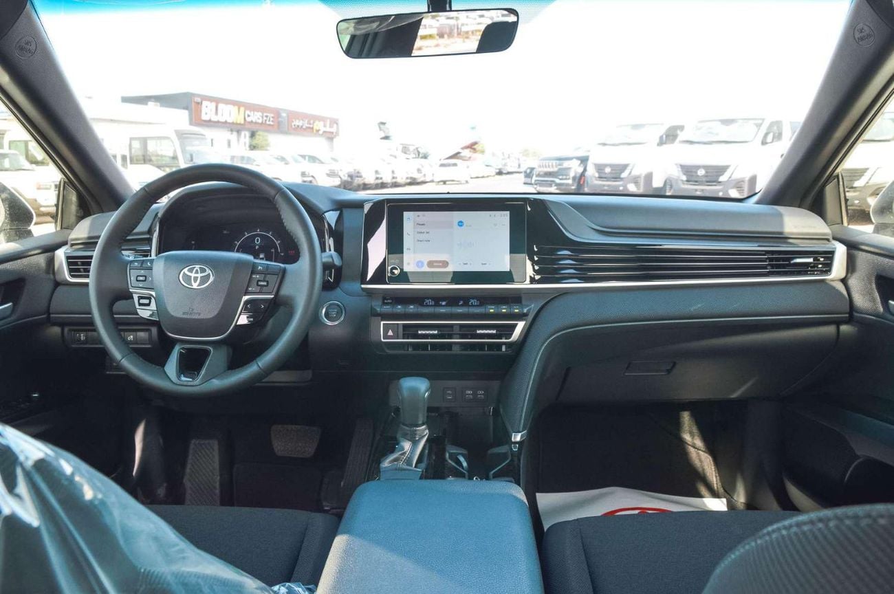 تويوتا كامري TOYOTA CAMRY LE 2.5L FWD PETROL SEDAN 2026