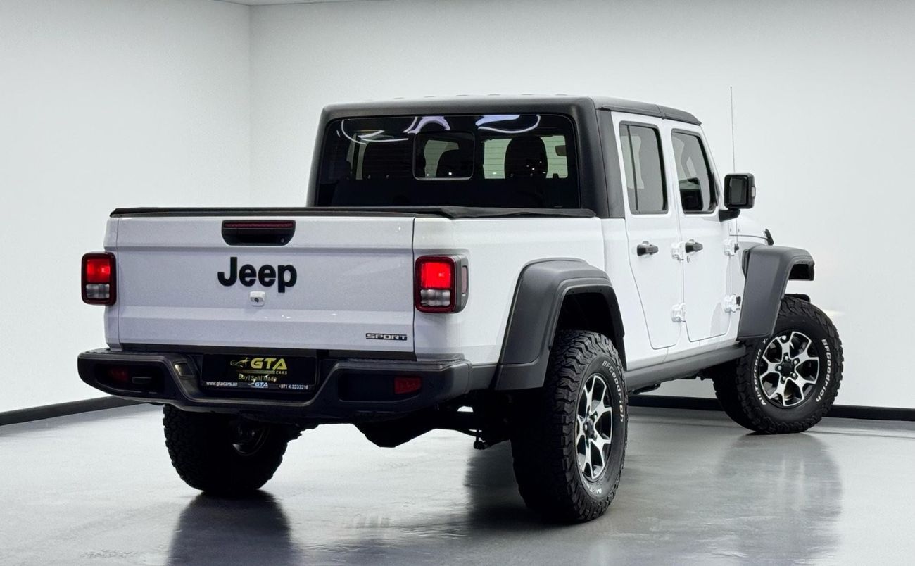 جيب جلادياتور Sport 3.6L 2020 Jeep Gladiator Sport, June 2026 Jeep Warranty, Full Jeep Service History, GCC