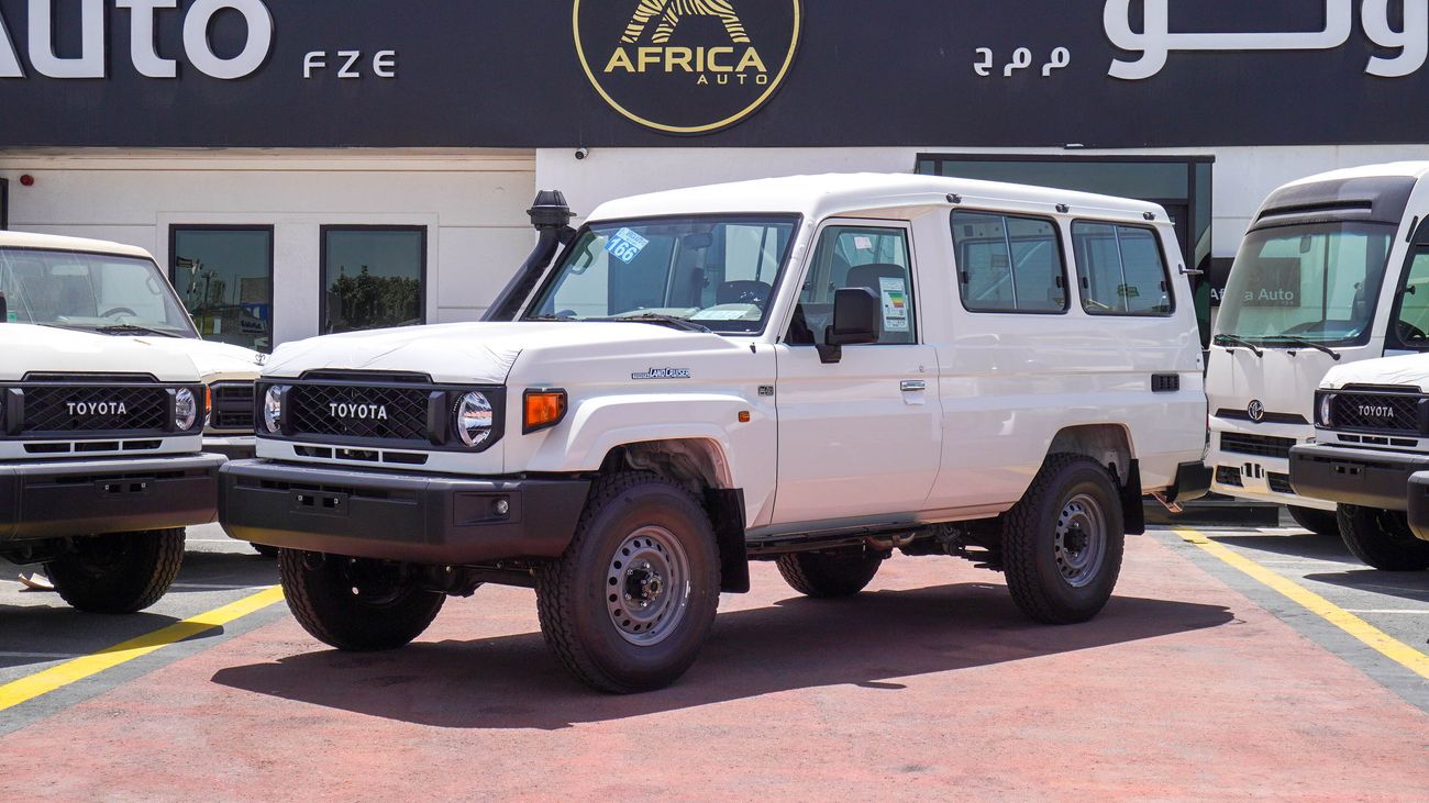 Toyota Land Cruiser 70 4.0L V6  A/T