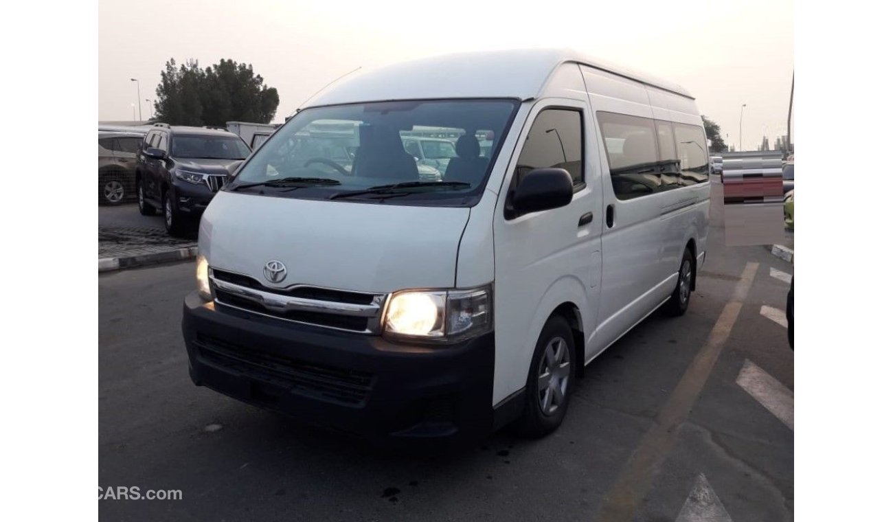 Toyota Hiace TOYOTA HIACE RIGHT HAND DIRVE (PM1124)