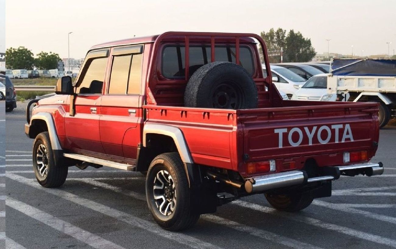 Toyota Land Cruiser Pick Up 2022 RHD Diesel Engine Full Option Very Clean And Perfect Condition