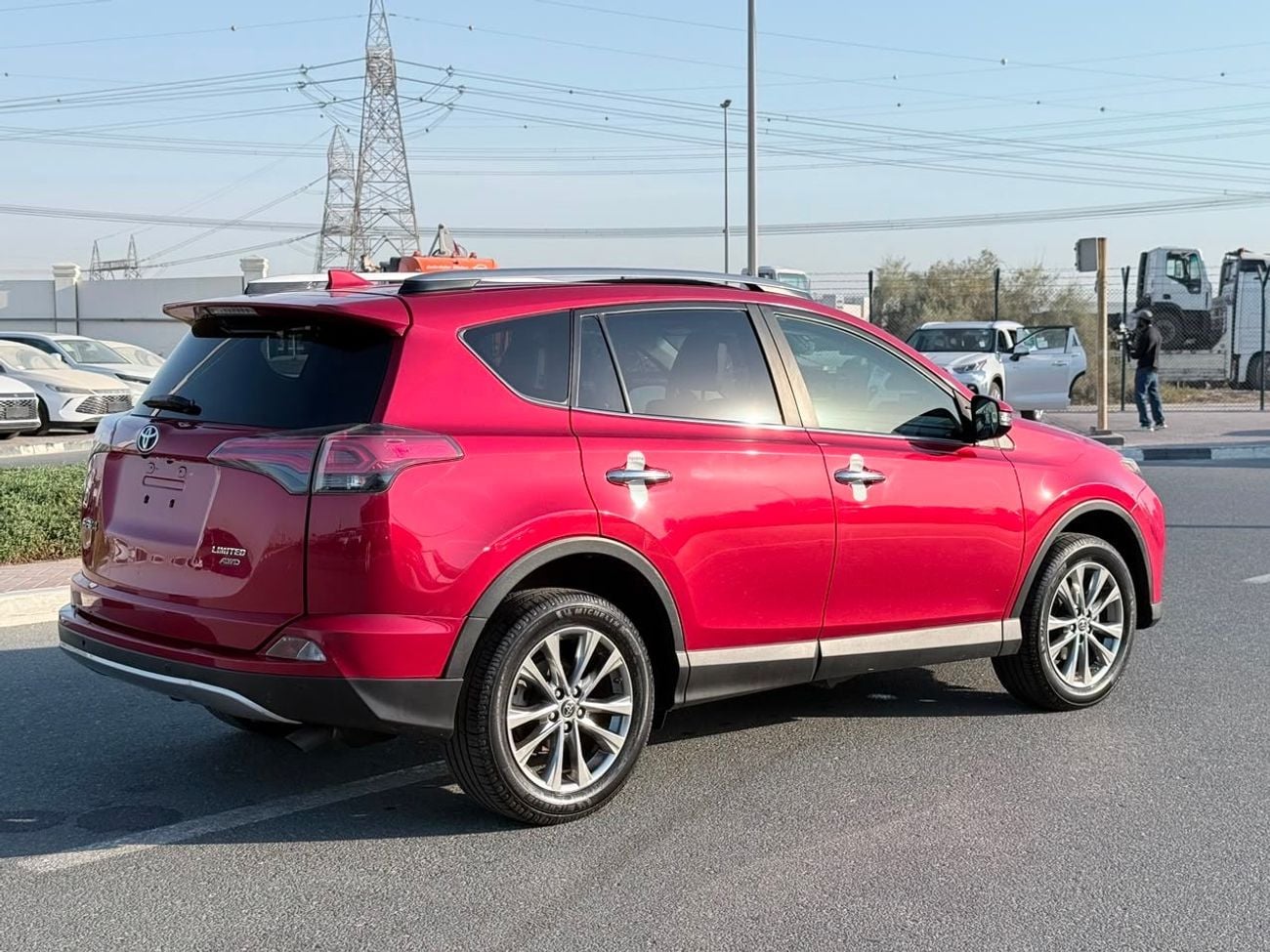 تويوتا راف ٤ Limited Sunroof/ leather seats, 360 camera