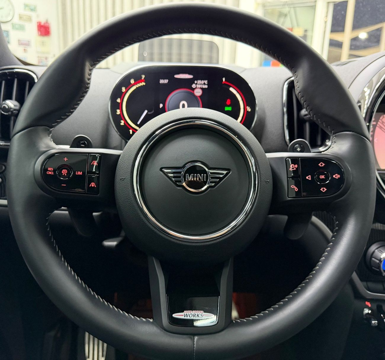 ميني جون كوبر كونتري مان GCC .. FSH .. Low Milegea .. Perfect Condition