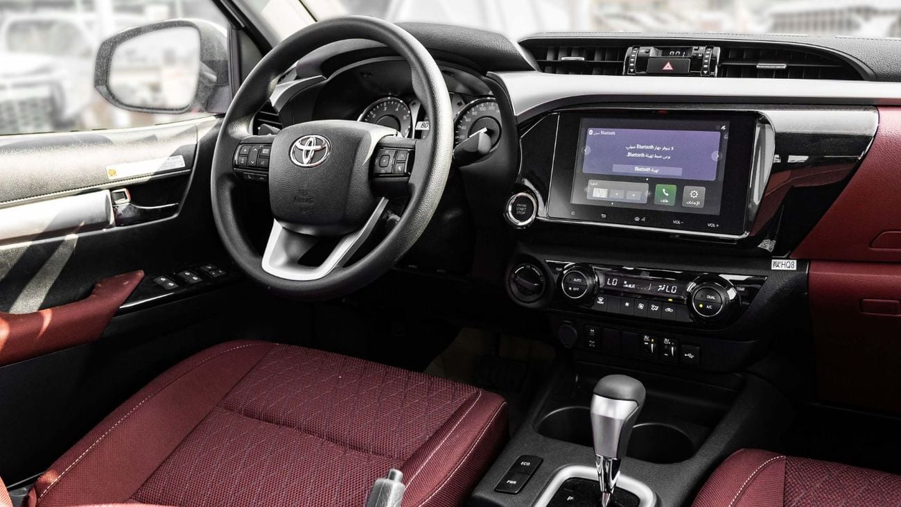 Toyota Hilux 2025 Toyota Hilux SGLX 2.4L AT Diesel (White)