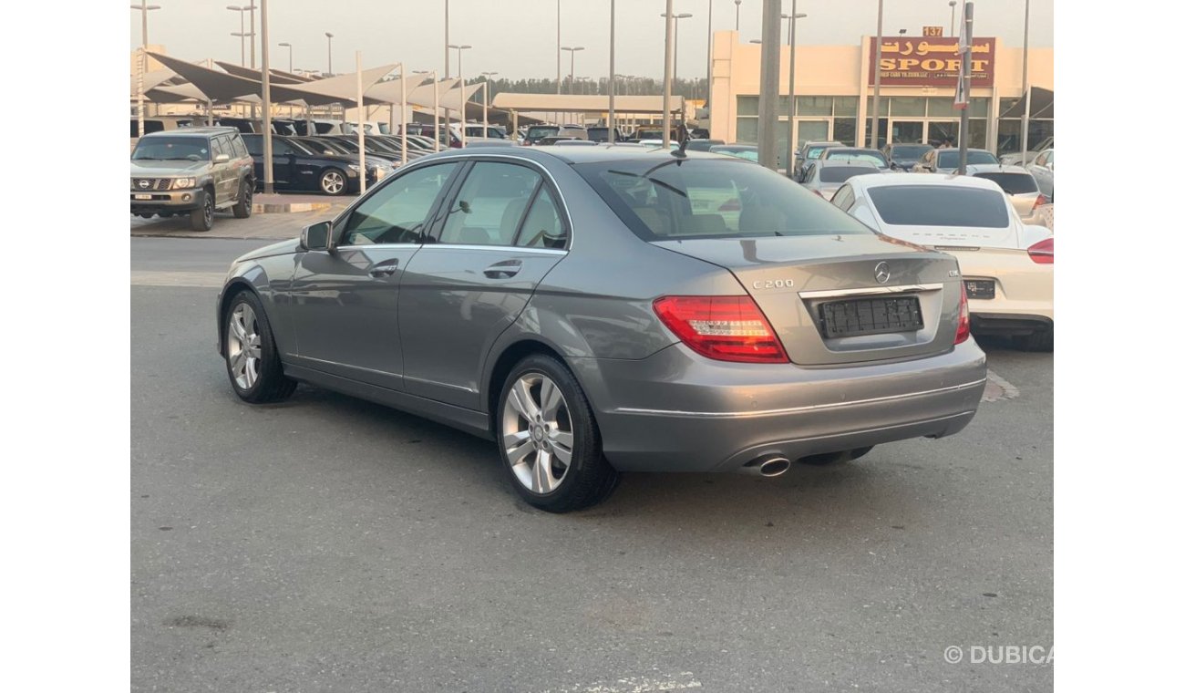Mercedes-Benz C 200 Mercedes C200_2013_GCC_Excellent_Condihion _Full option