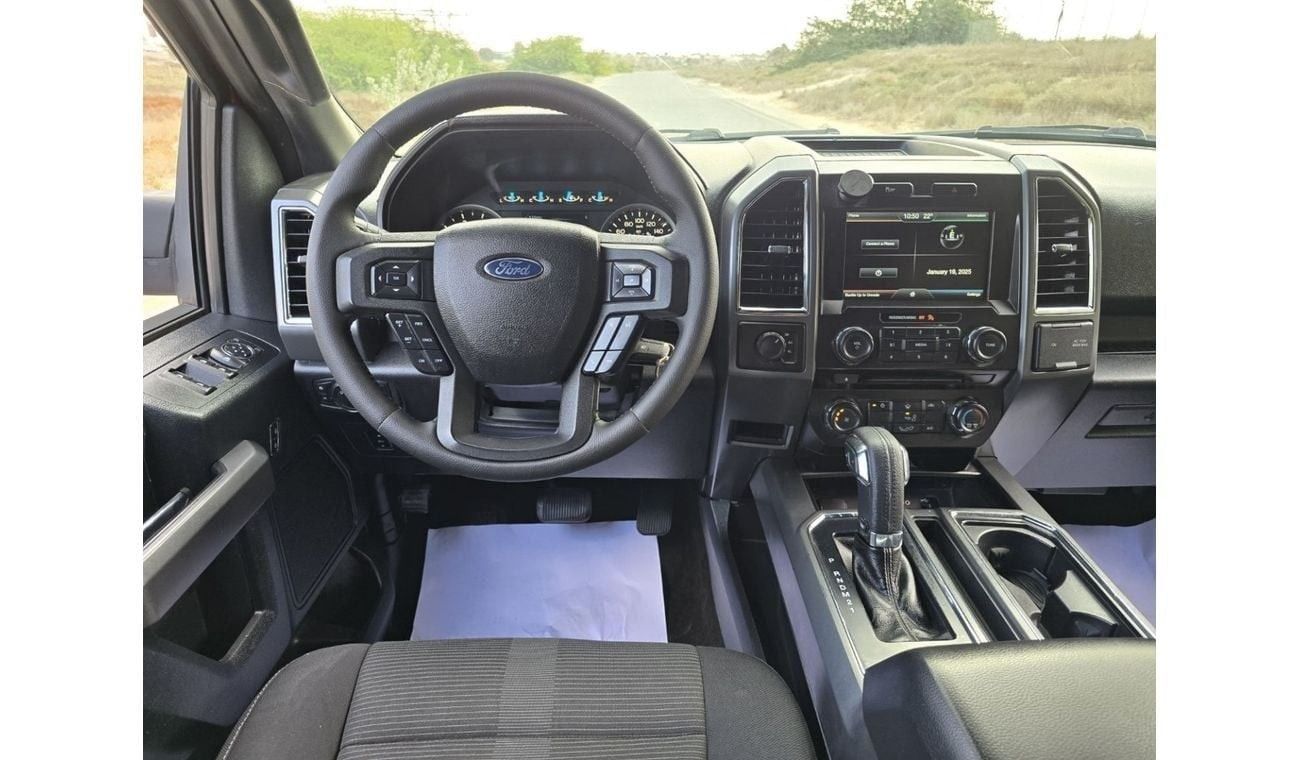 فورد F 150 XLT 5.0L (385 HP) Double Cab Utility FORD F-150 GCC 2015 V8 GOOD CONDITION INSIDE OUT SIDE