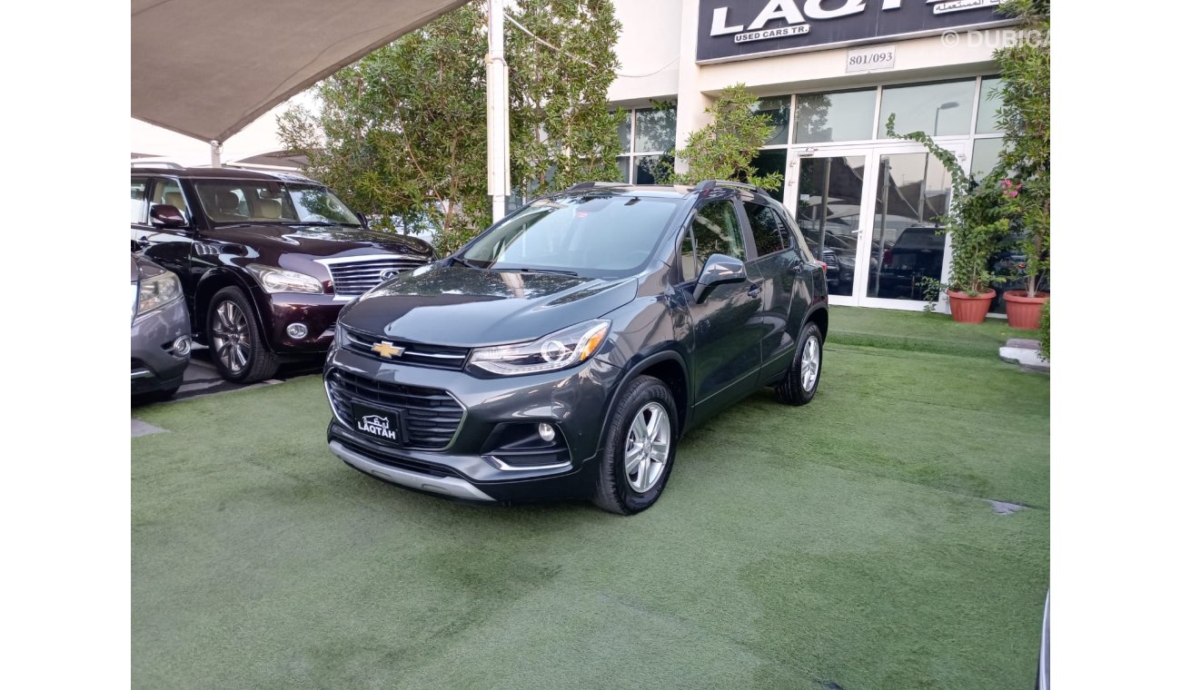 Chevrolet Trax 2021 model, import 1400 CC, gray color, cruise control, rear spoiler, rear camera screen, in excelle