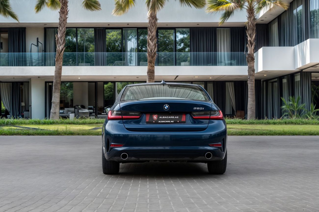 BMW 320i 320i | 2,056 P.M  | 0% Downpayment | Low Mileage!