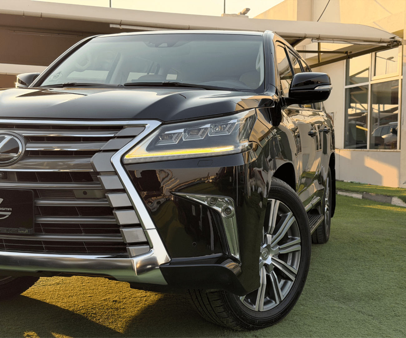 Lexus LX570 5.7