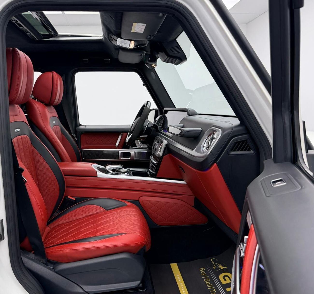 Mercedes-Benz G 63 AMG Std 4.0L 2020 Mercedes-AMG G63, Warranty, Service History, GCC