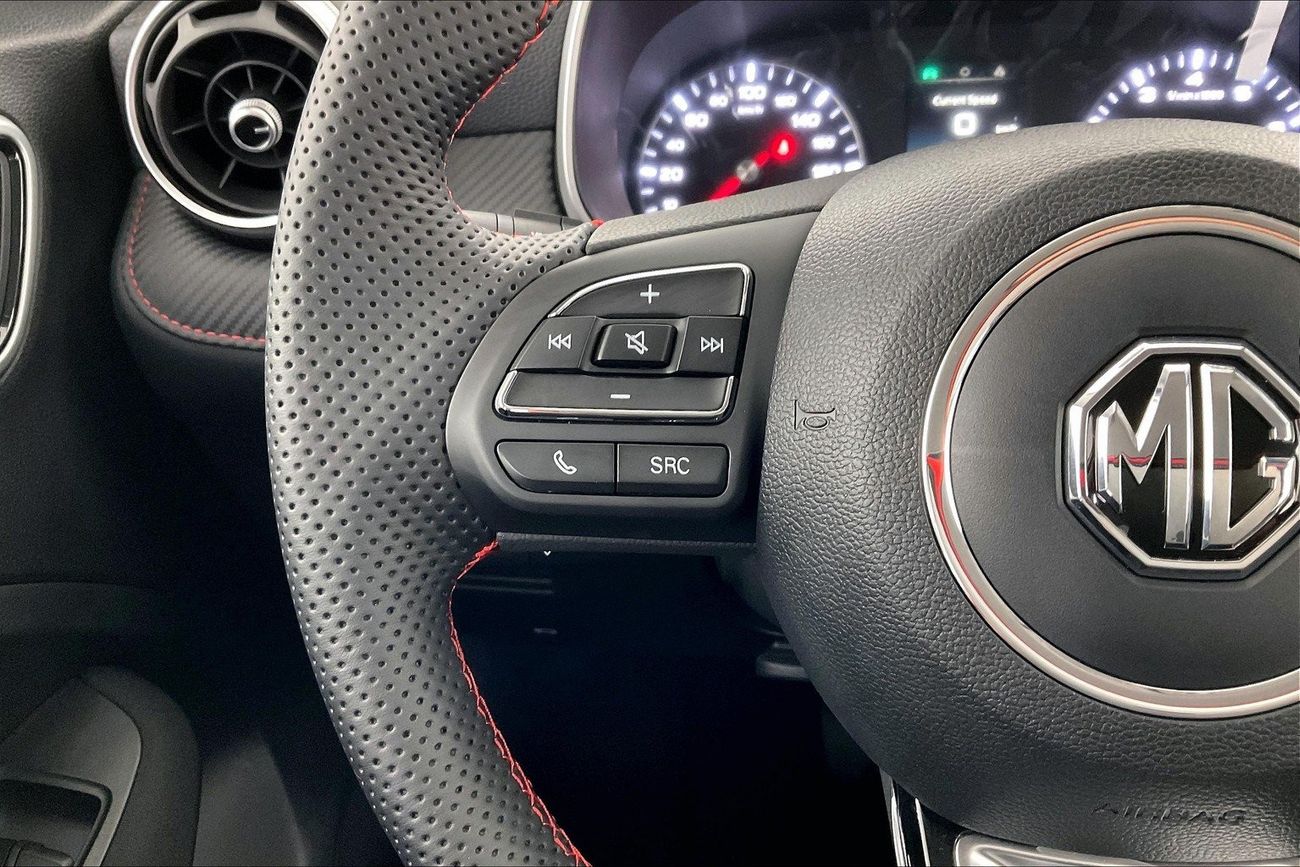 Volkswagen Touareg R-Line| 1 year free warranty | Exclusive Eid offer