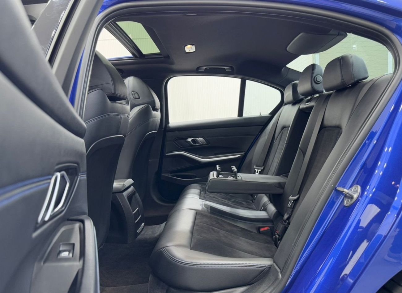 بي أم دبليو 320 2020 BMW 320i M-Sport, Warranty, Full BMW Service History, GCC