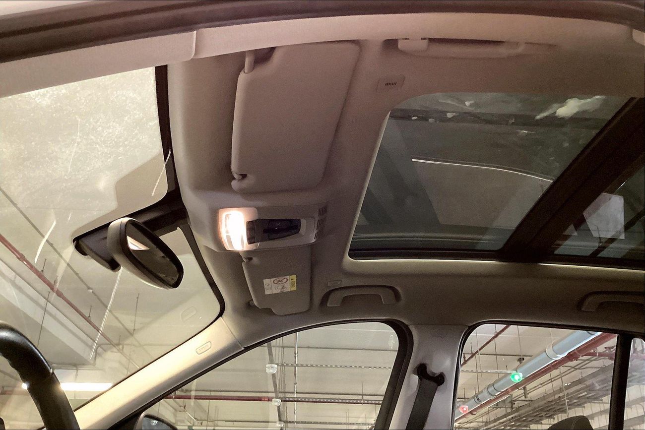 بي أم دبليو X1 sDrive 20i Sport Line | شامل الضمان | 0 ﺪﻔﻋﺓ ﺃﻮﻟﻯ