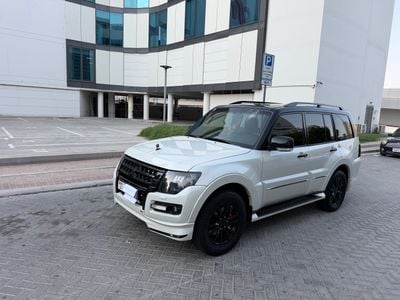 Mitsubishi Pajero GLS H/L SIGNATURE EDI