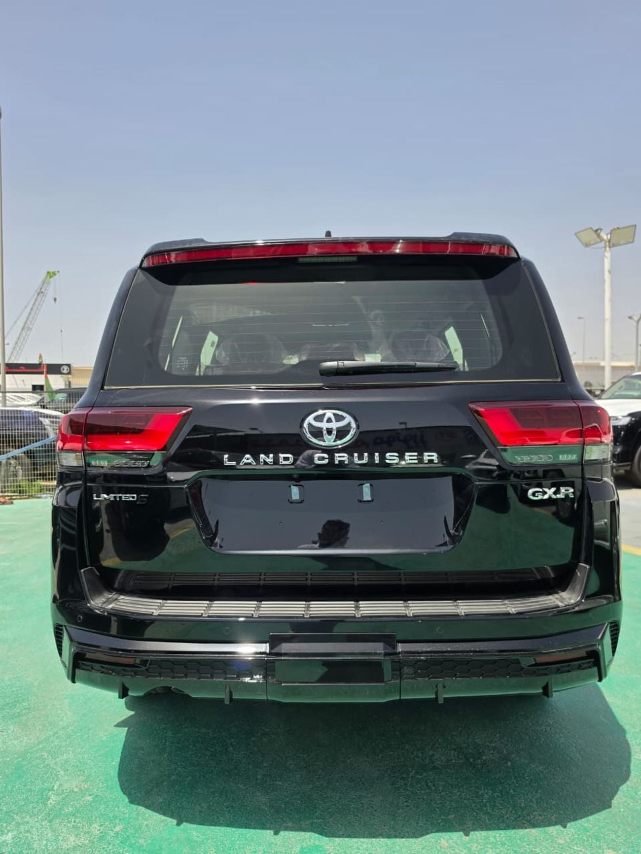 Toyota Land Cruiser Toyota Land Cruiser GXR Limited 4.0L 2026 – Full Option | 4.0L V6 | Black Exterior | Black & Red Int