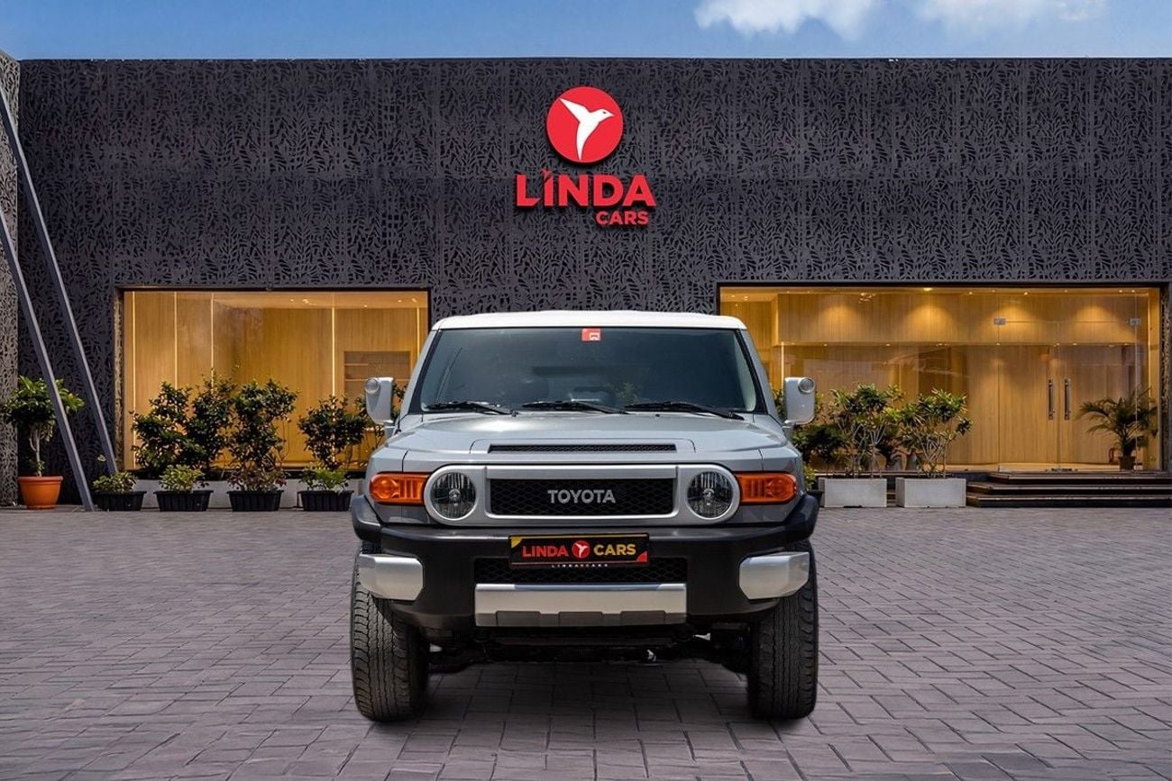 Toyota FJ Cruiser Toyota FJ Cruiser GXR 2022 GCC | Warranty for 1,876.00 AED monthly