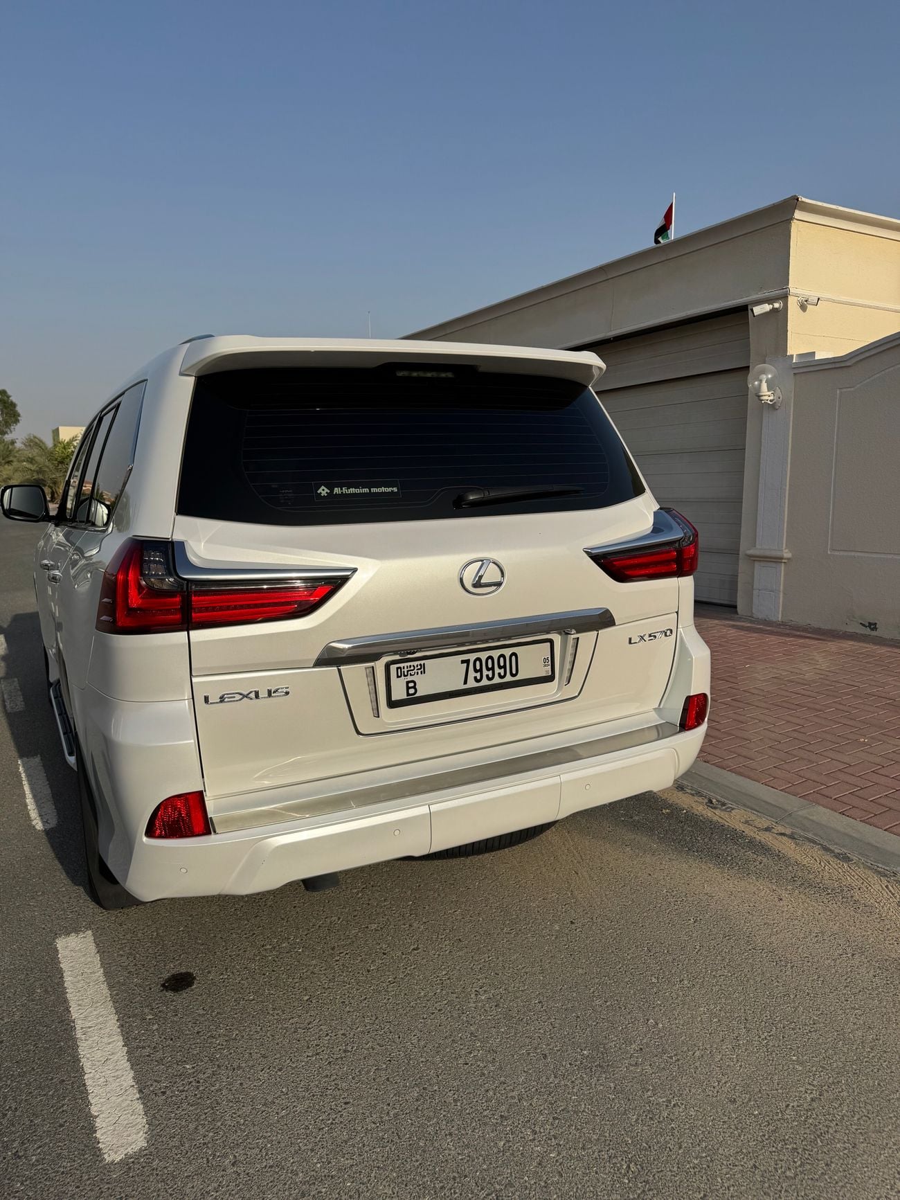 Lexus LX570