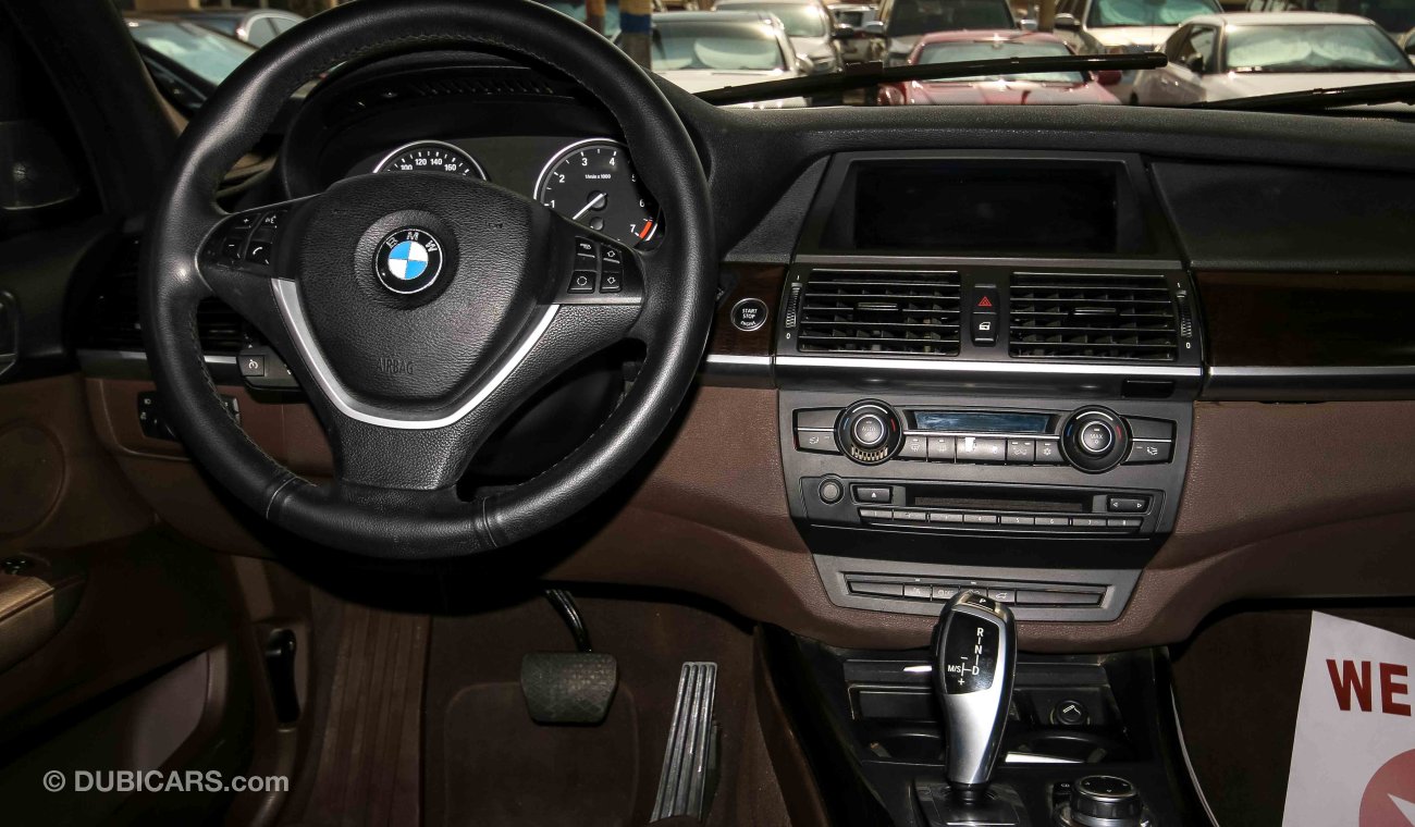 BMW X5 50i