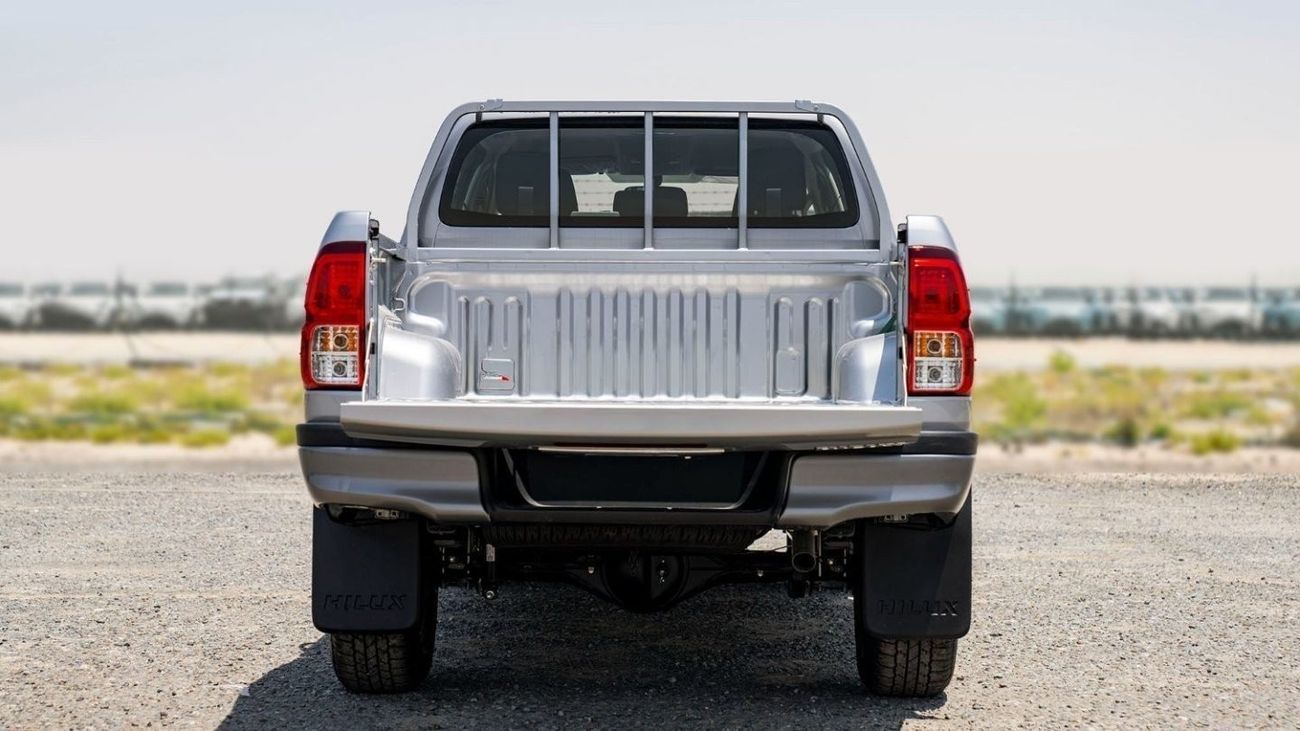 تويوتا هيلوكس Toyota Hilux 2.4L Diesel AT 4x4  2025