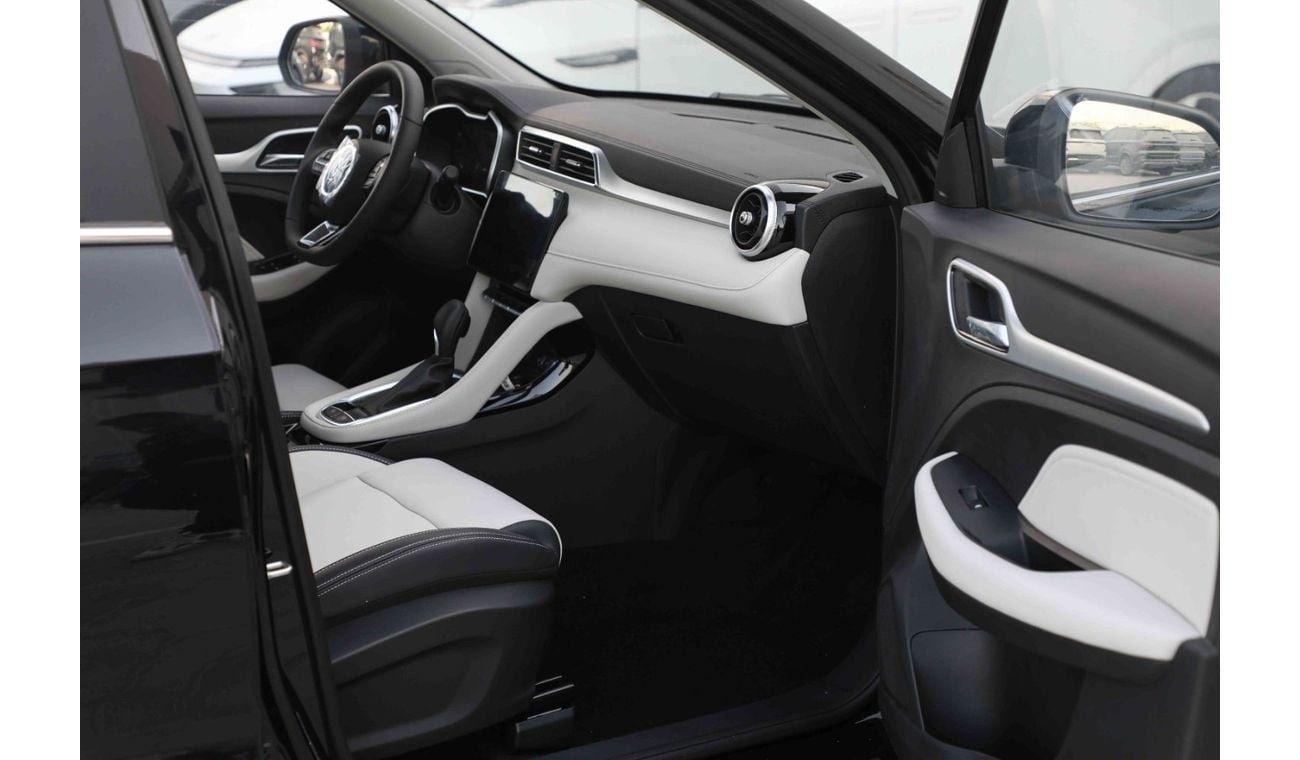 أم جي ZS 2025 MG ZS LUXURY 1.5 - BLACK inside BEIGE | Export Price