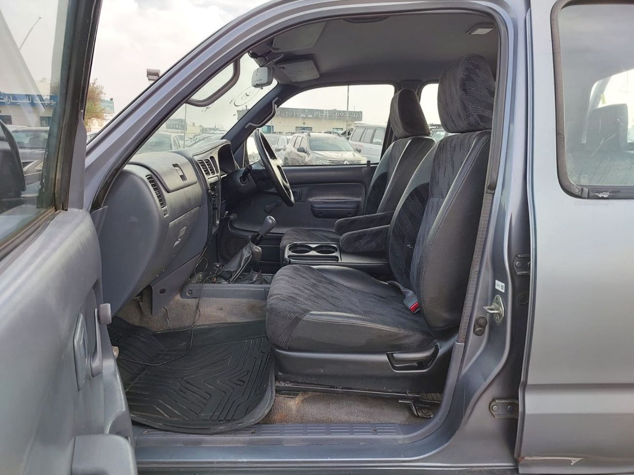 تويوتا هيلوكس (RAMADAN OFFER) TOYOTA HILUX PICKUP RHD 1999 MODEL 3.0 L DIESEL MANUAL(PM18236)