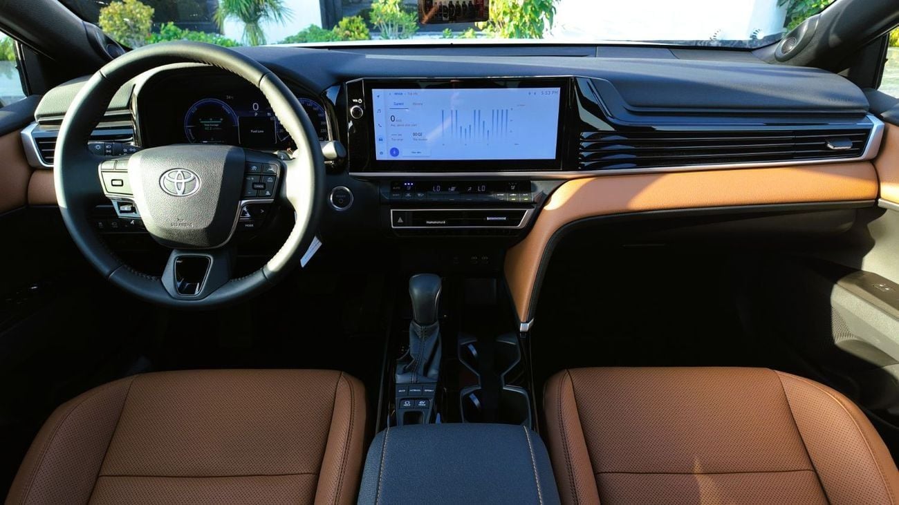 تويوتا كامري  2026 Toyota Camry HEV | 2.5L Hybrid | 208 HP | e-CVT | GCC Specs