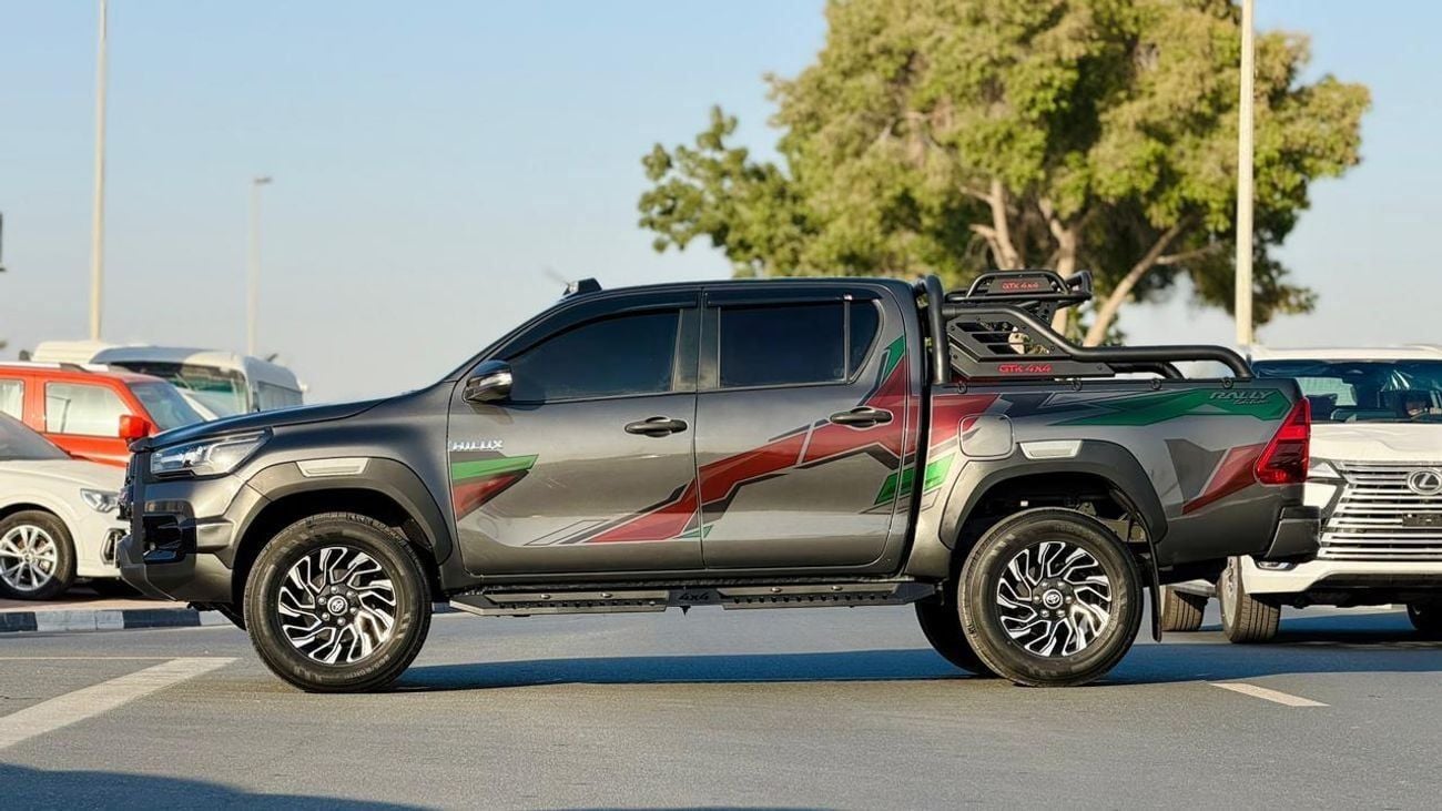 Toyota Hilux 2018| 2.8L DIESEL | AT | RHD | GR ROCCO KIT MODIFIED | GTK 4X4 SPORTS BAR WITH BASKET | ROOF MOUNTED