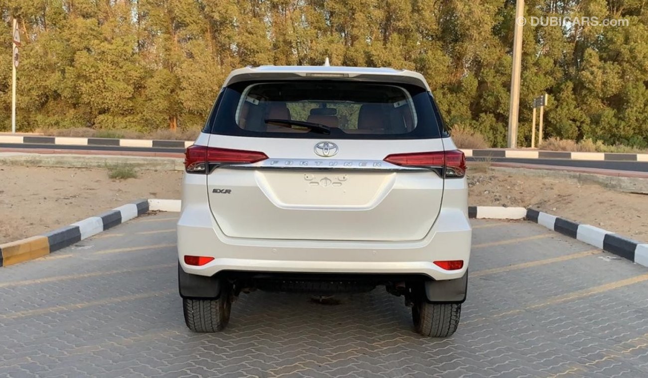 تويوتا فورتونر Toyota Fortuner EXR 4x4 2017 Ref# 442