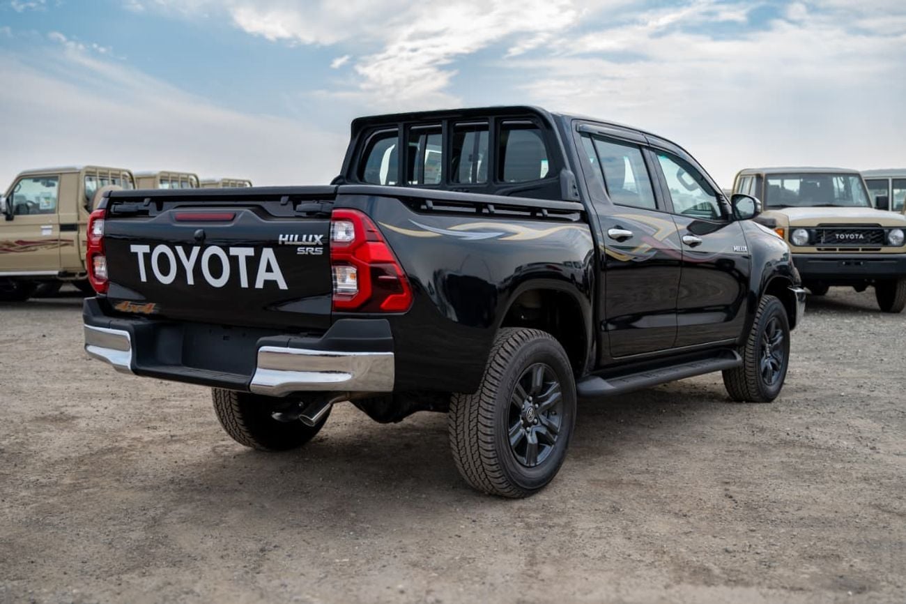 تويوتا هيلوكس SGLX 2.7L 4x4 Double Cabin, Petrol, Full Option Automatic