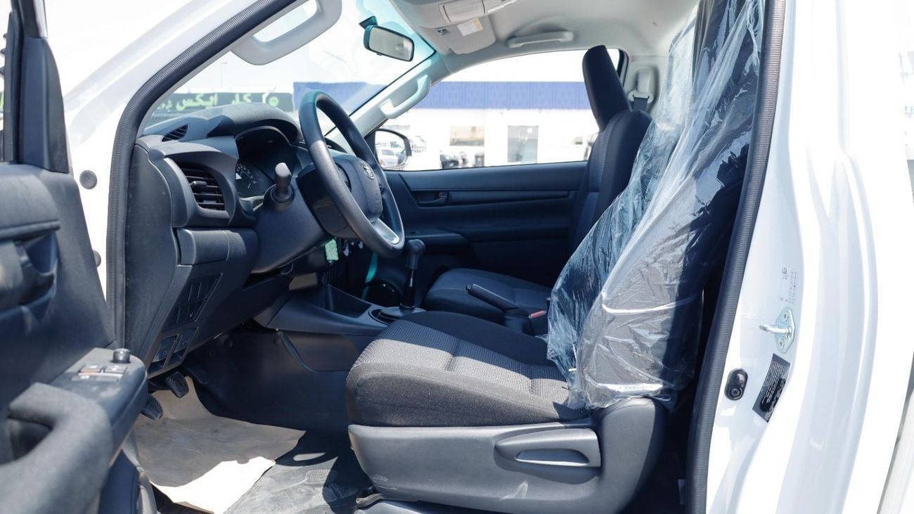 Toyota Hilux GLX 2.4L Single Cab Utility
