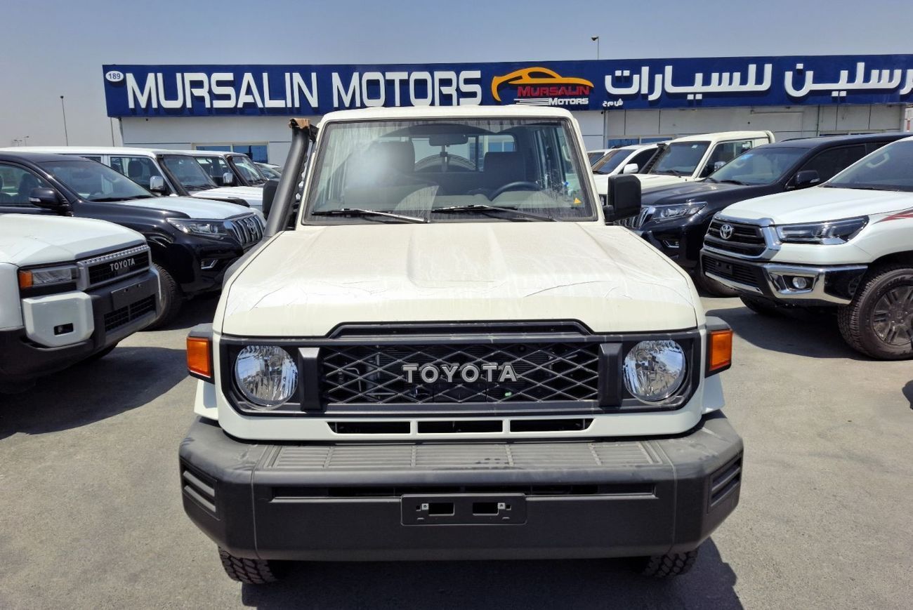 Toyota Land Cruiser Pick Up 2.8L Pickup MT Diesel (Export Only)
