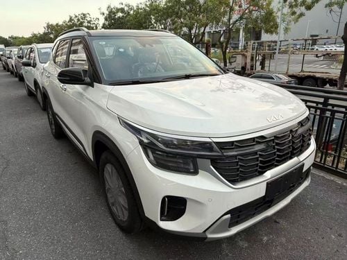 كيا سيلتوس 1.5L IVT Luxury Edition
