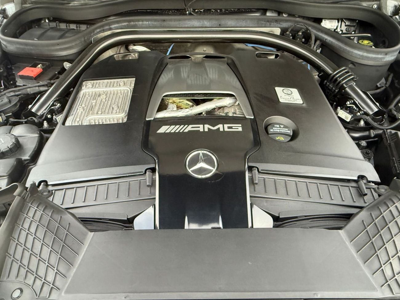 مرسيدس بنز G 63 AMG Std 4.0L