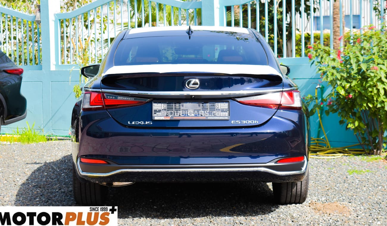 Lexus ES 300 h radar, seat heater, big screen, export only 2024 Euro specs