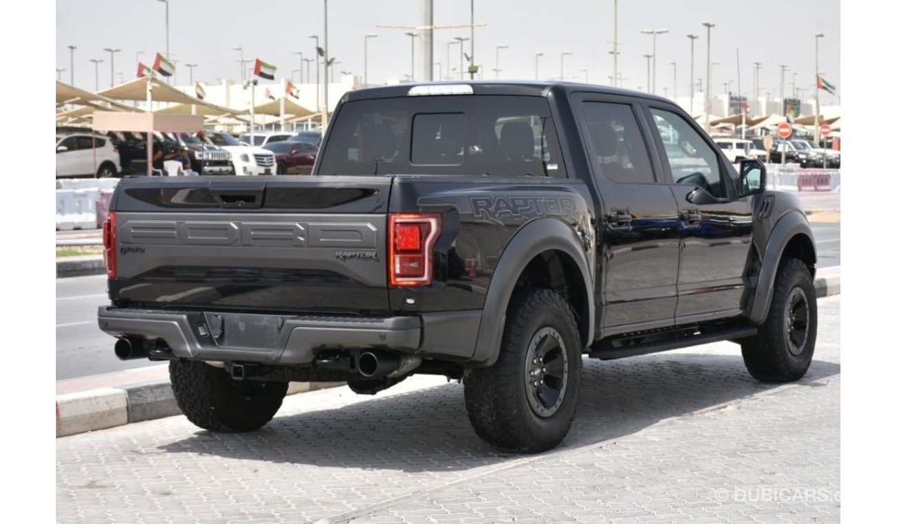 فورد F 150 SVT رابتر