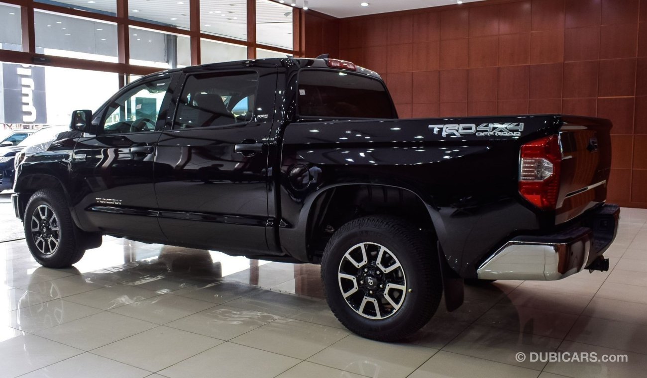 تويوتا تاندرا 5.7L V8 TRD 4X4