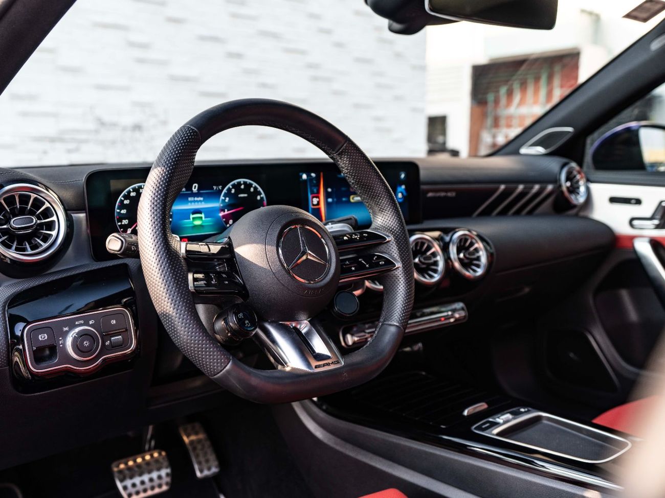 مرسيدس بنز A 35 AMG Std 2.0L