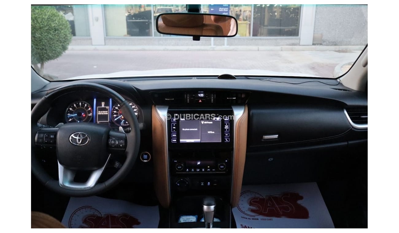 Toyota Fortuner GXR GCC V6