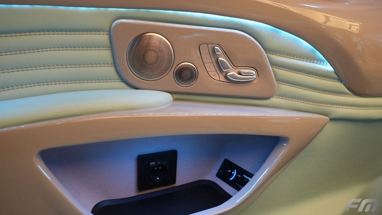 Mercedes-Benz V 300 Mercedes-Benz V 300 MERCEDES-BENZ V300 VIP BUSINESS VAN 2025 - BRAND NEW!!!