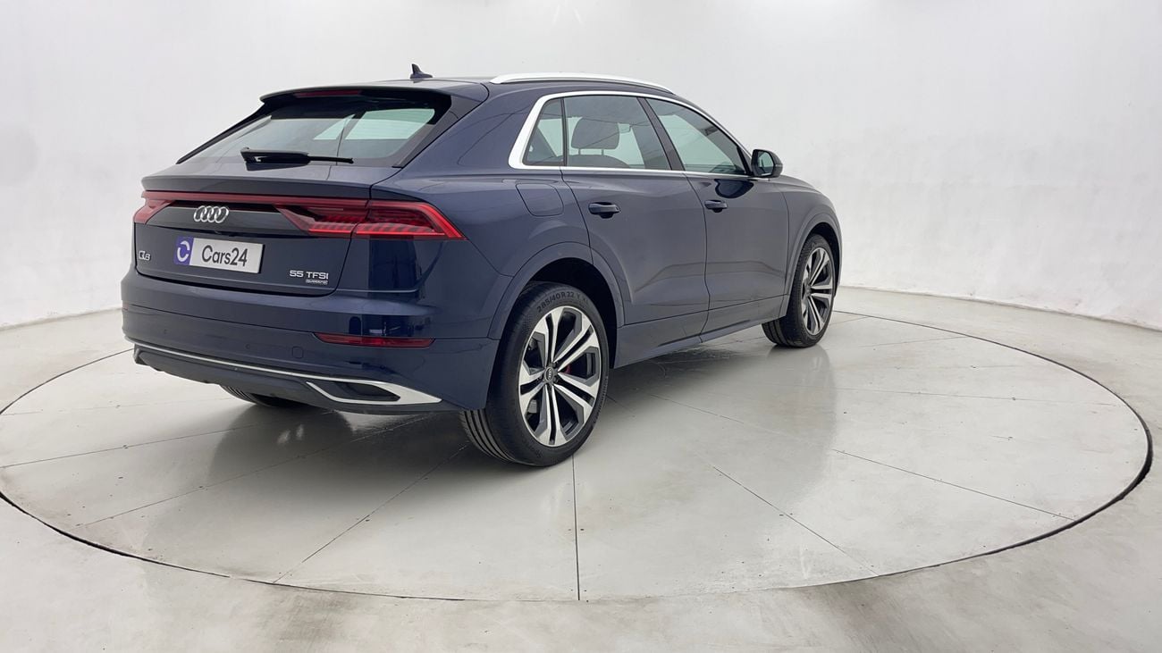 Audi Q8 55 TFSI quattro S-Line sports & Black Gloss package 3.0L (340 HP) 2023 55 TFSI QUATTRO | AED 3357/Mo