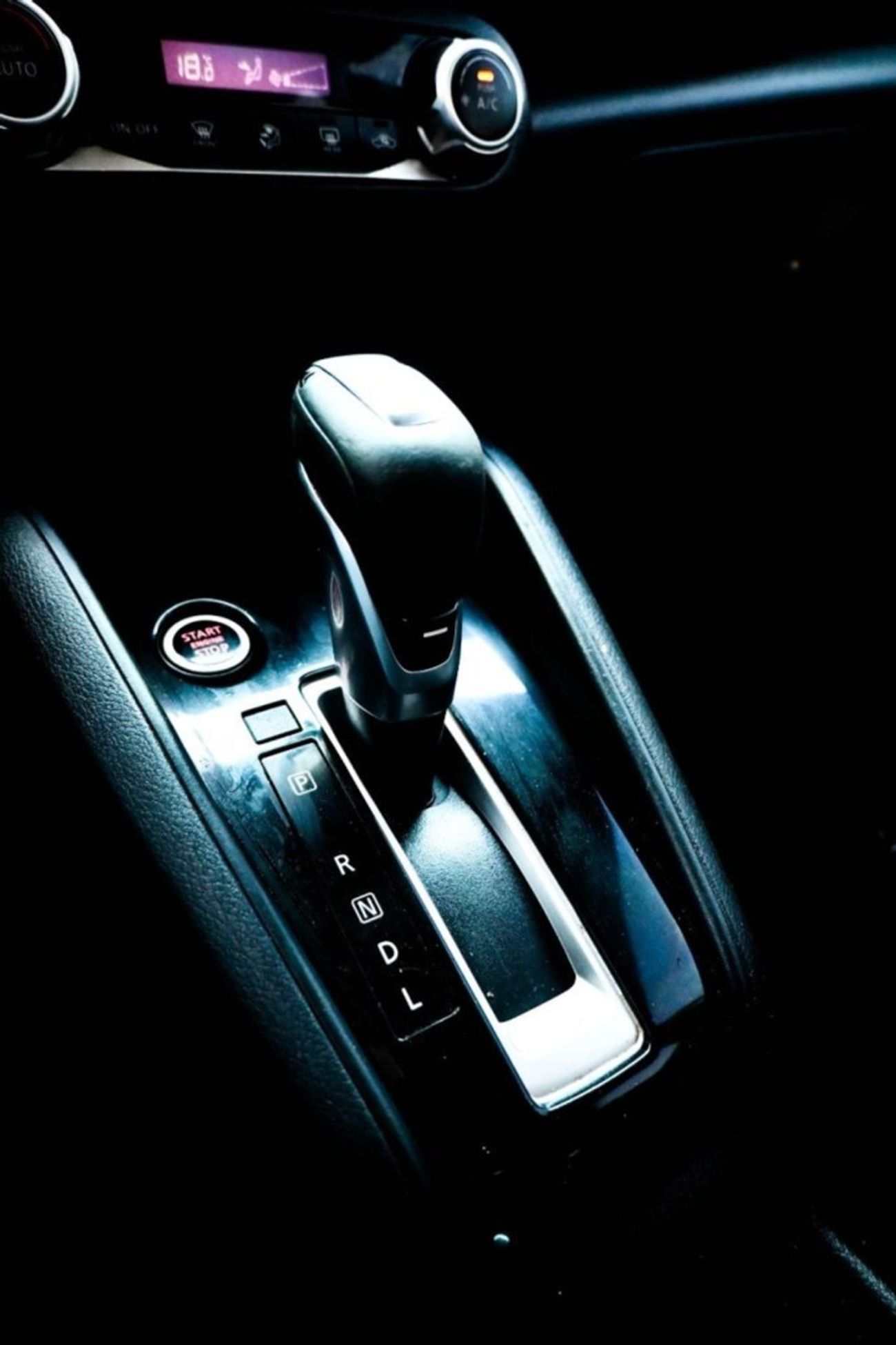 Nissan Kicks NISSAN KICKS 2018 GCC FULL OPTION IN EXCELLENT CONDITION