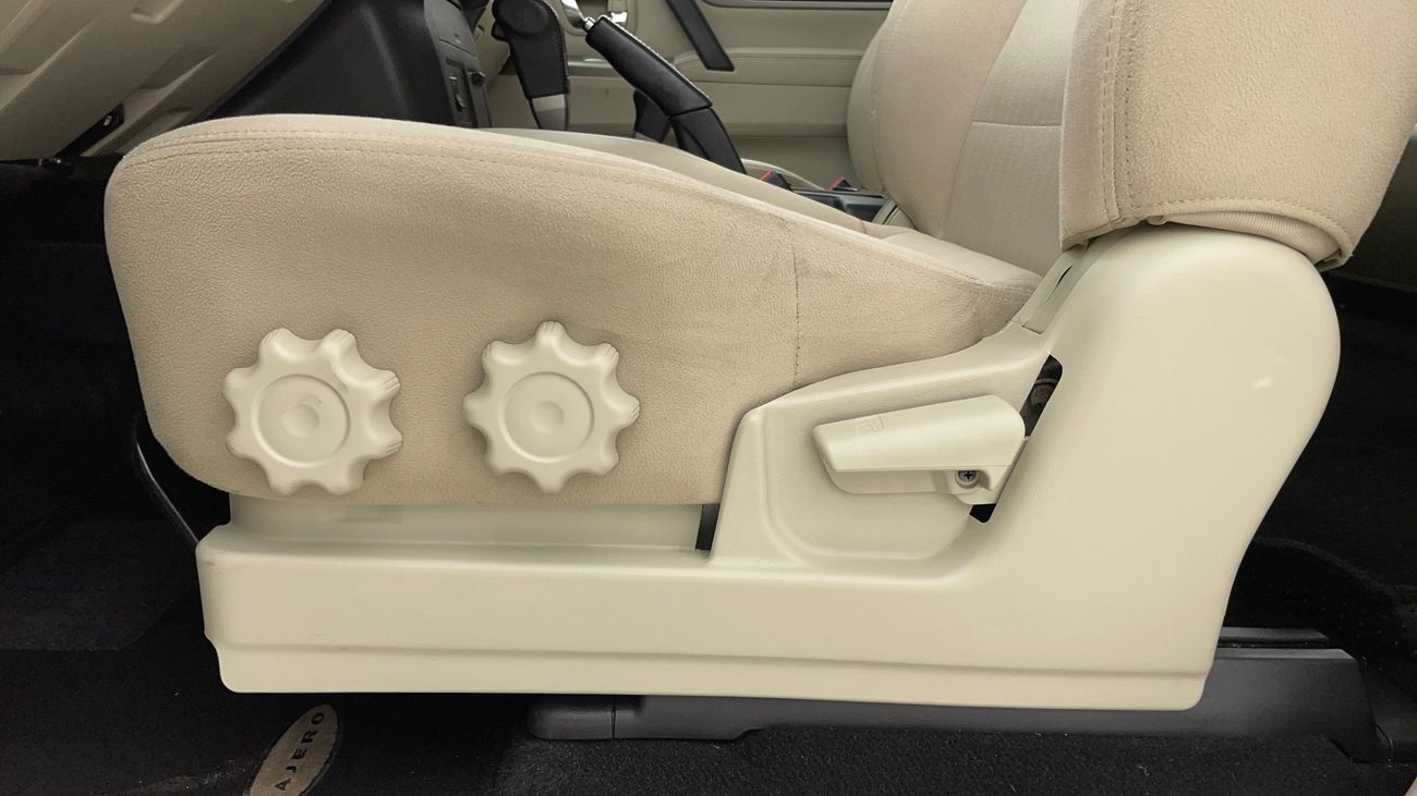 ميتسوبيشي باجيرو GLS MIDLINE 3 | بدون دفعة مقدمة | اختبار قيادة مجاني للمنزل