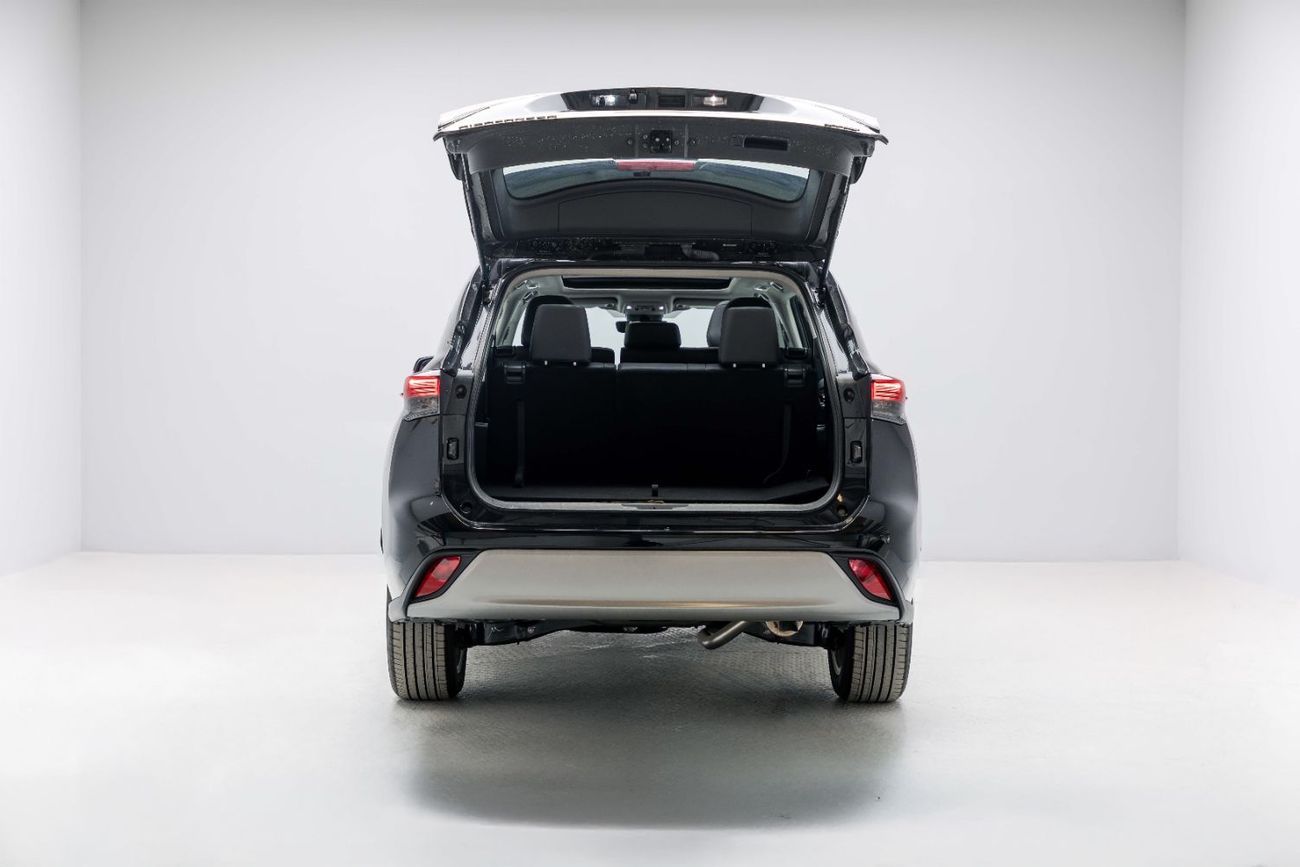 تويوتا هايلاندر Luxury 2.5L - Hybrid - Black Inside Black | Export Only