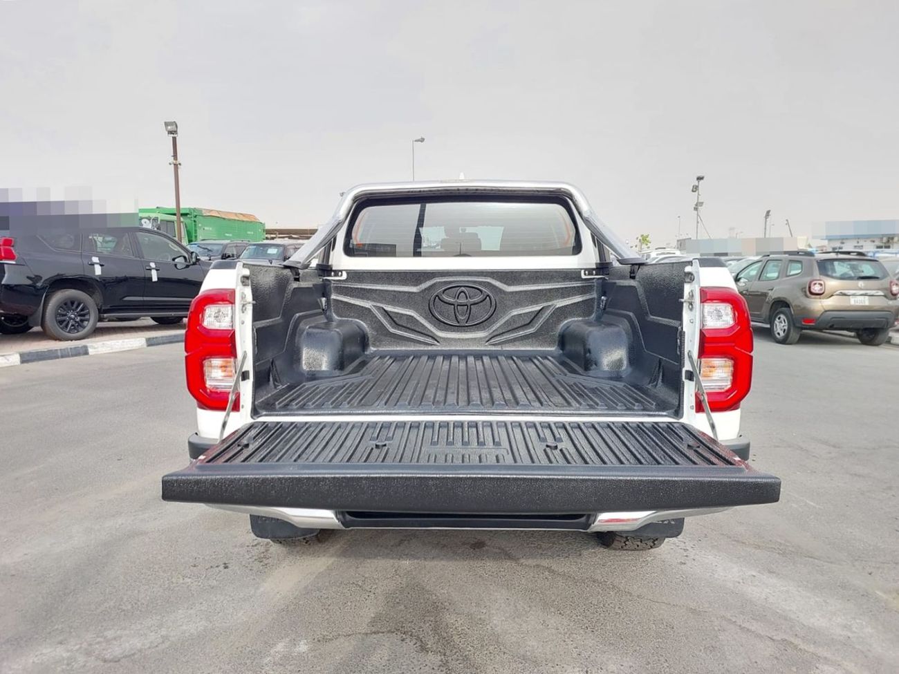 Toyota Hilux TOYOTA HILUX PICK UP RHD 2022 MODEL 2.8 L DIESEL AUTOMATIC(PM71300)