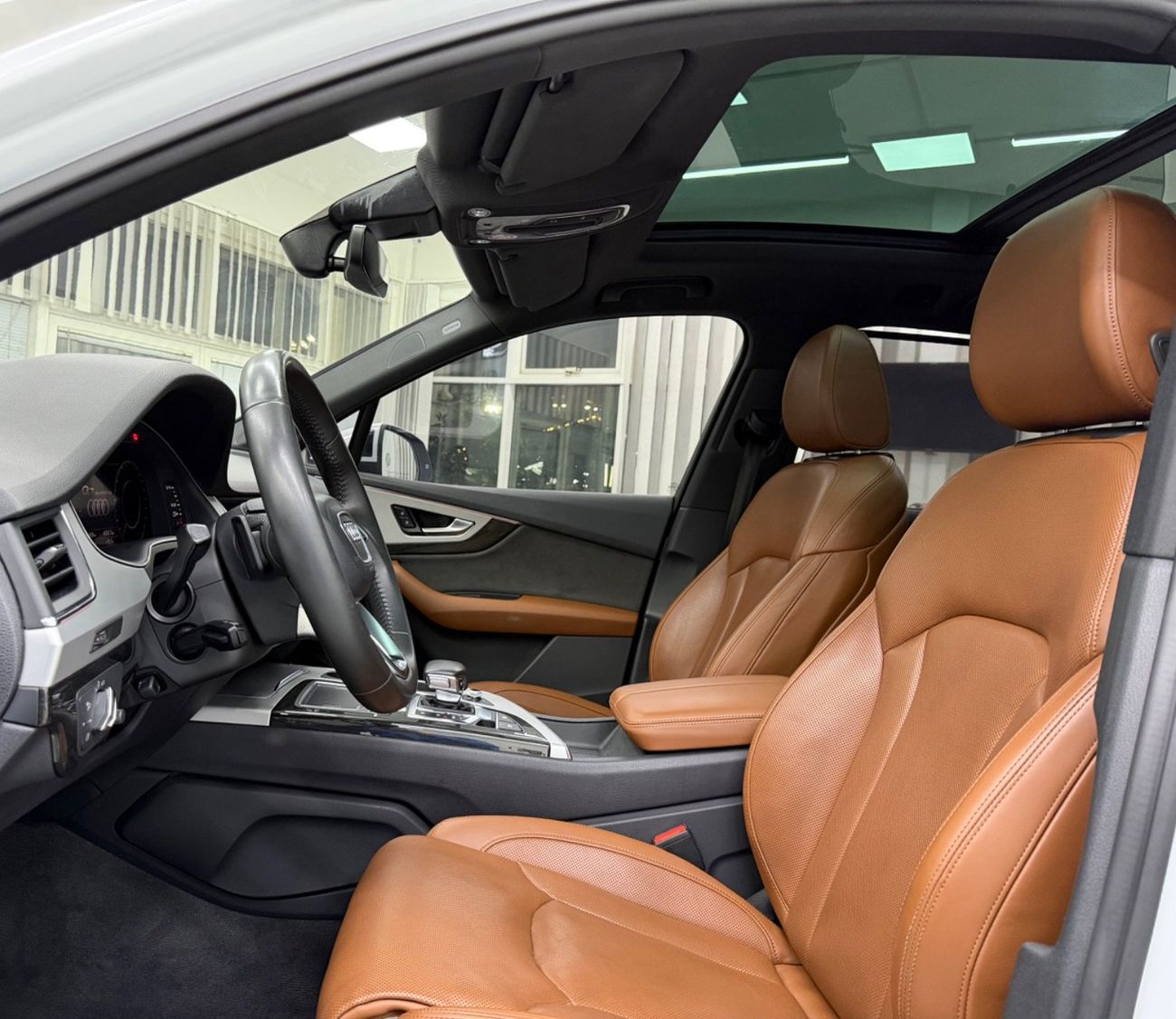 أودي Q7 45 TFSI quattro S-Line 3.0L