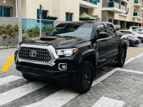 Toyota Tacoma MODELL 2023 With low Miles 7500