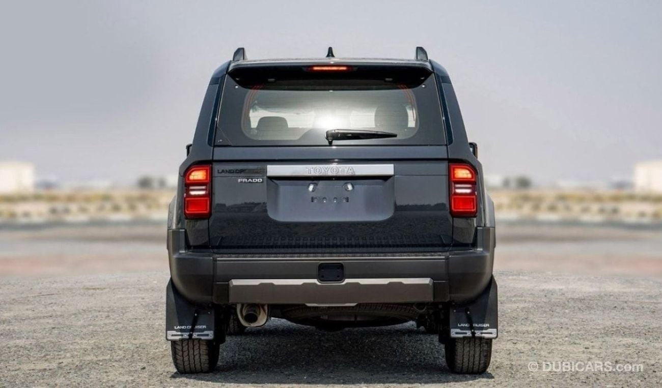 تويوتا برادو J250 2.7L Petrol Limited 2024YM