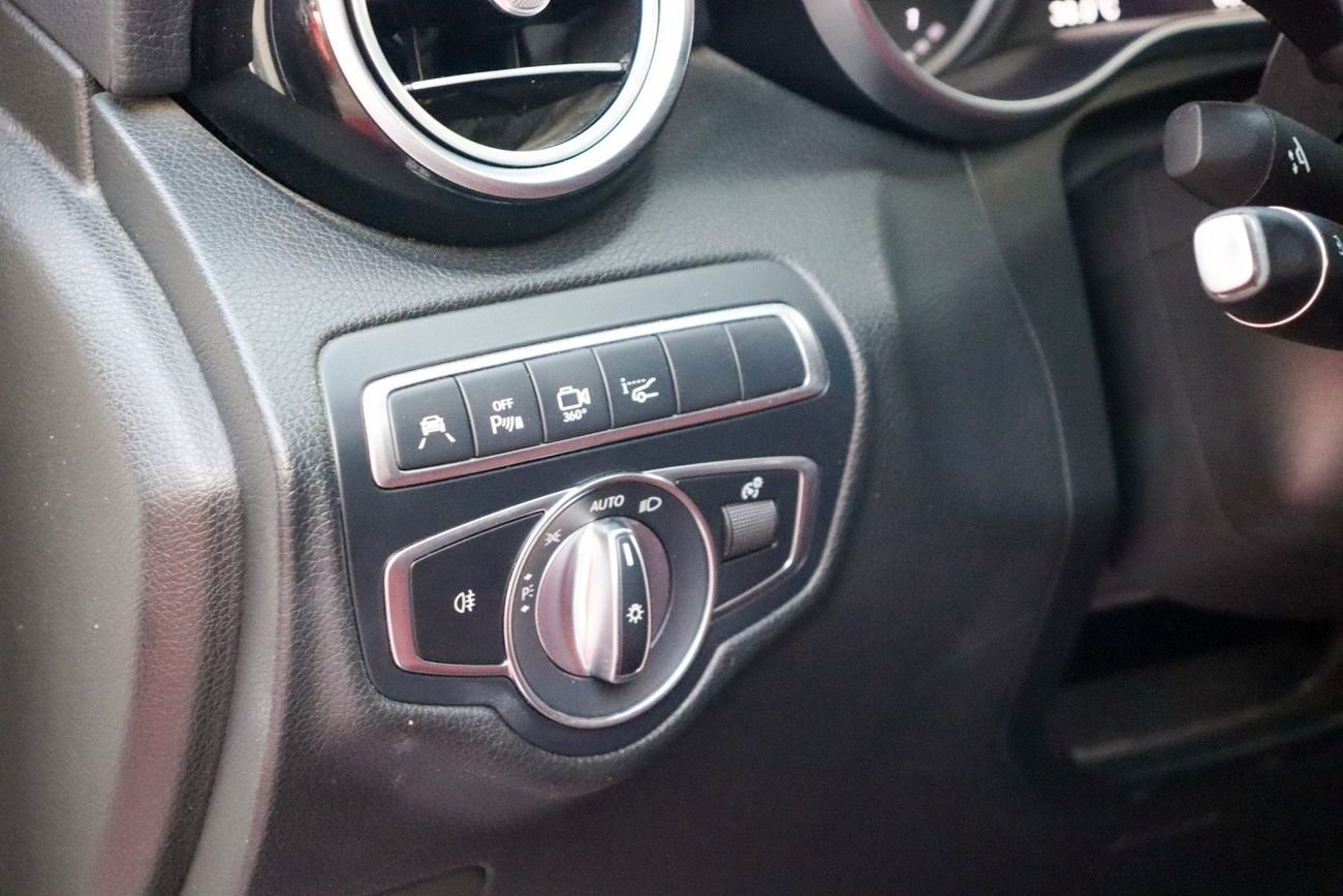 مرسيدس بنز GLC 250 كوبيه